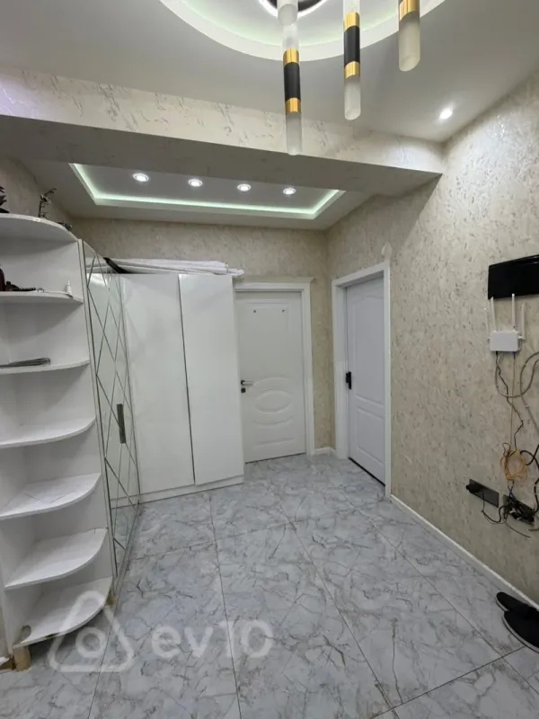 Satılır 3 otaqlı yeni tikili 90 m²