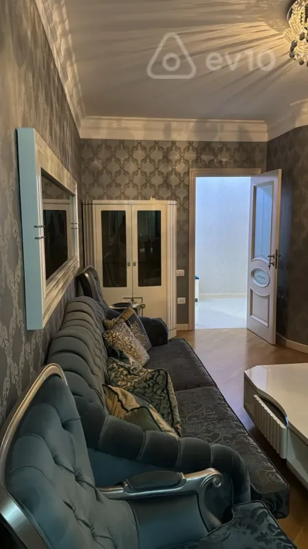Kirayə verilir 3 otaqlı yeni tikili 95 m²