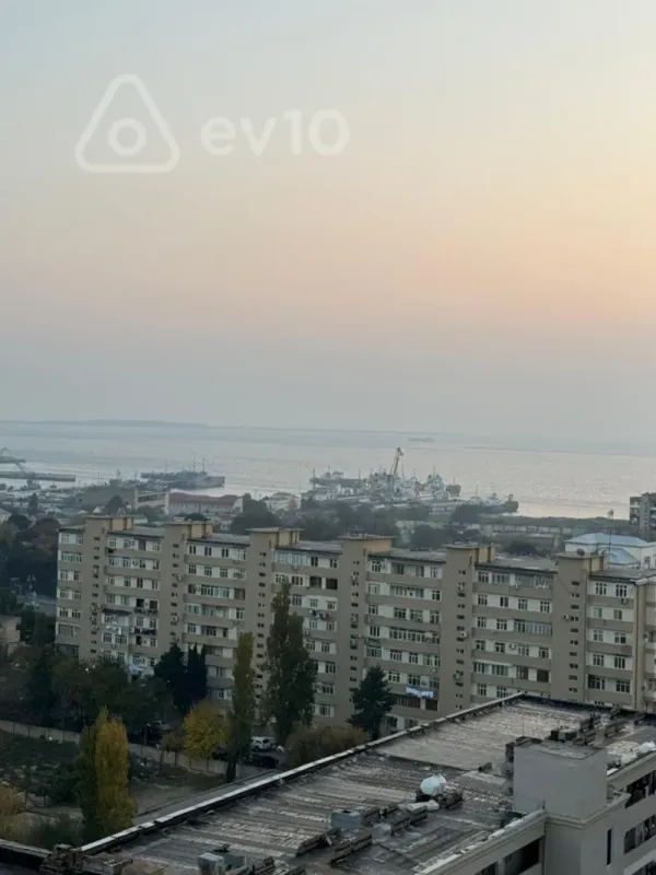 Kirayə verilir 2 otaqlı yeni tikili 82 m²