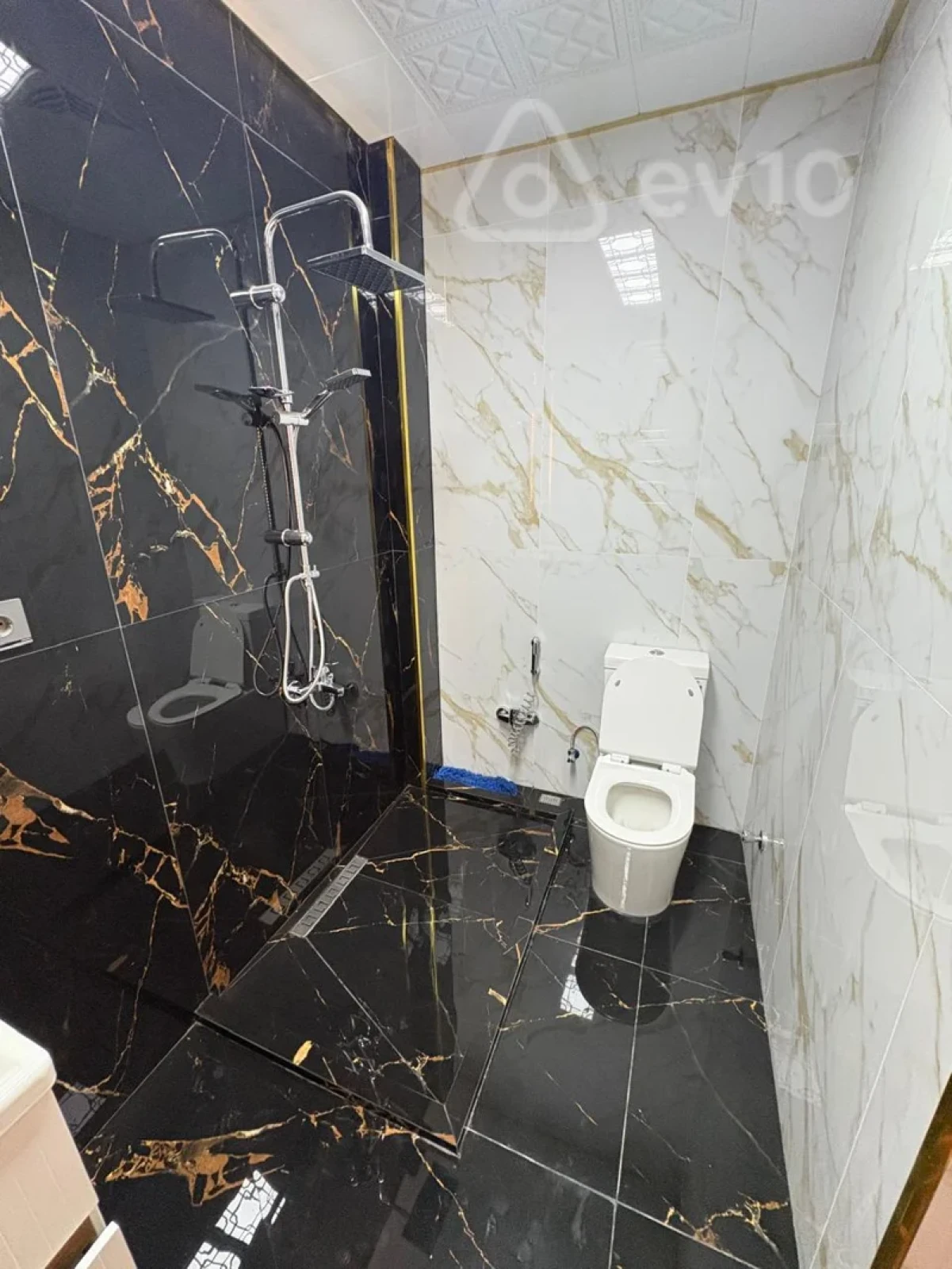 Kirayə verilir 2 otaqlı yeni tikili 70 m²