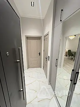 Kirayə verilir 2 otaqlı yeni tikili 70 m²
