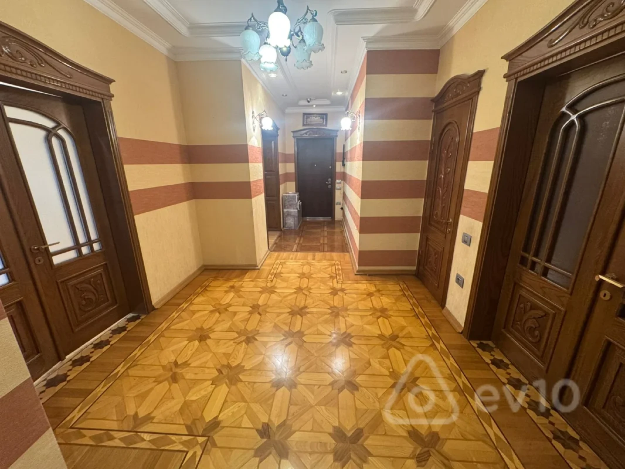 Satılır 3 otaqlı yeni tikili 171 m²