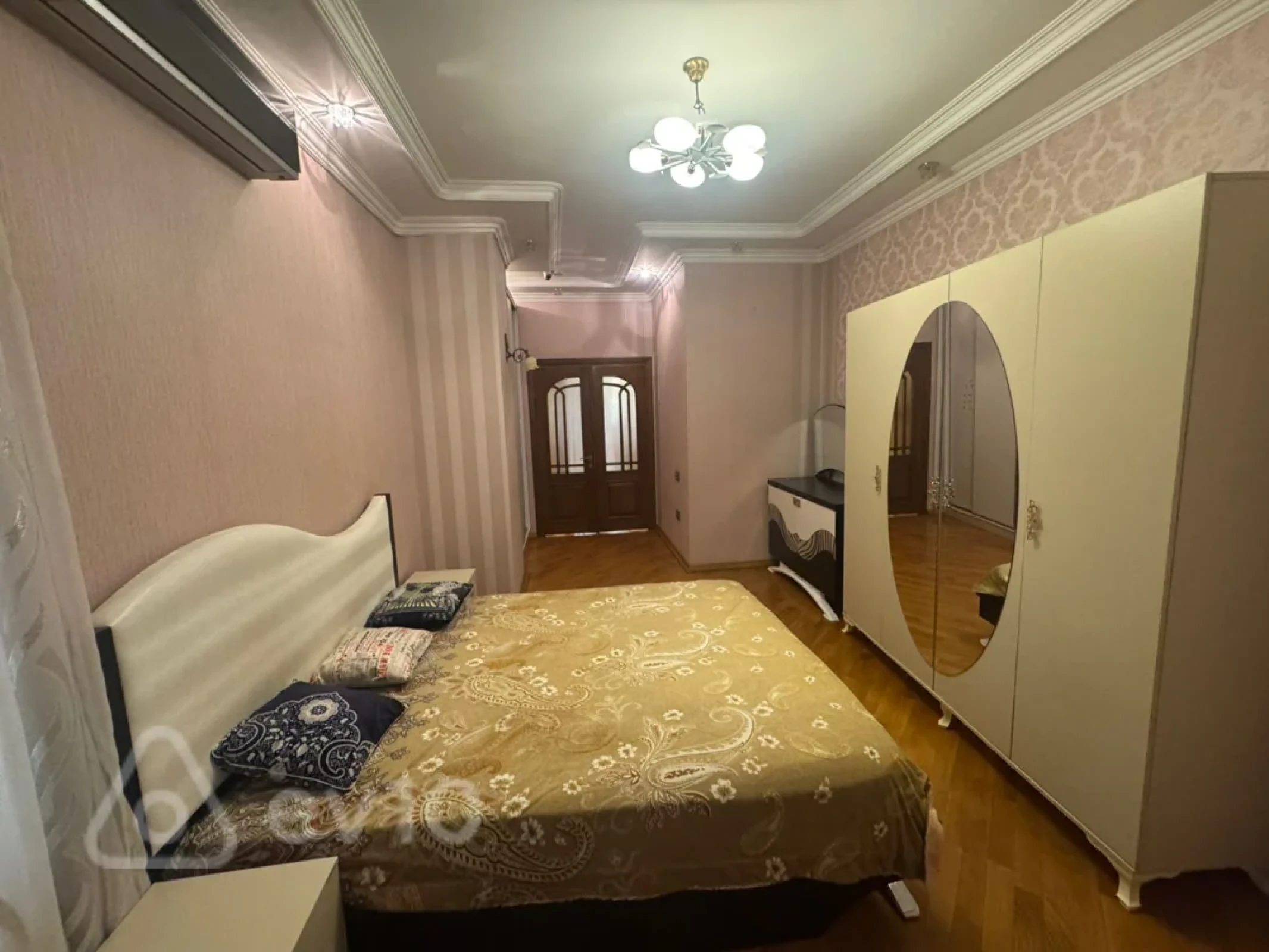 Satılır 3 otaqlı yeni tikili 171 m²