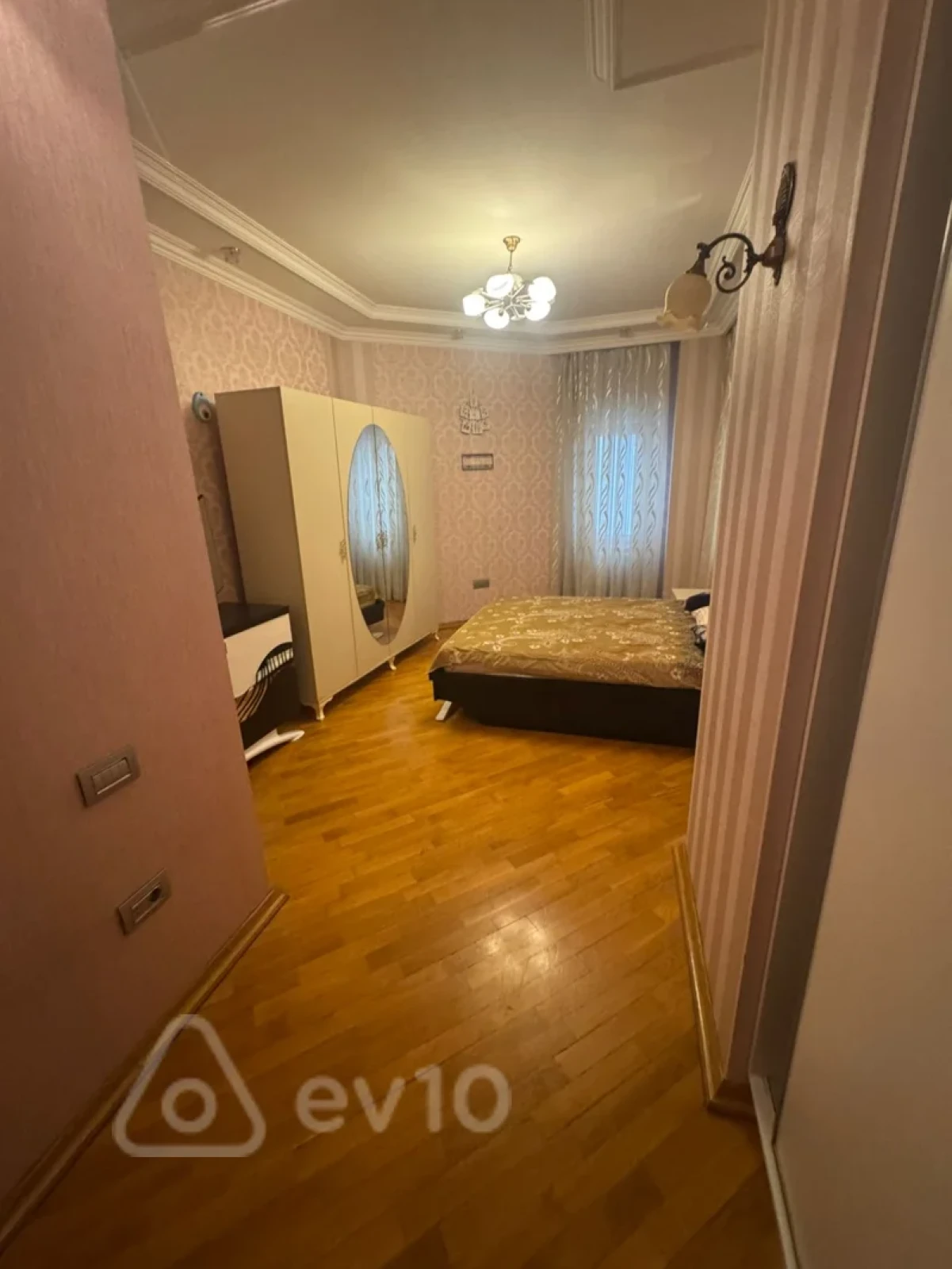 Satılır 3 otaqlı yeni tikili 171 m²