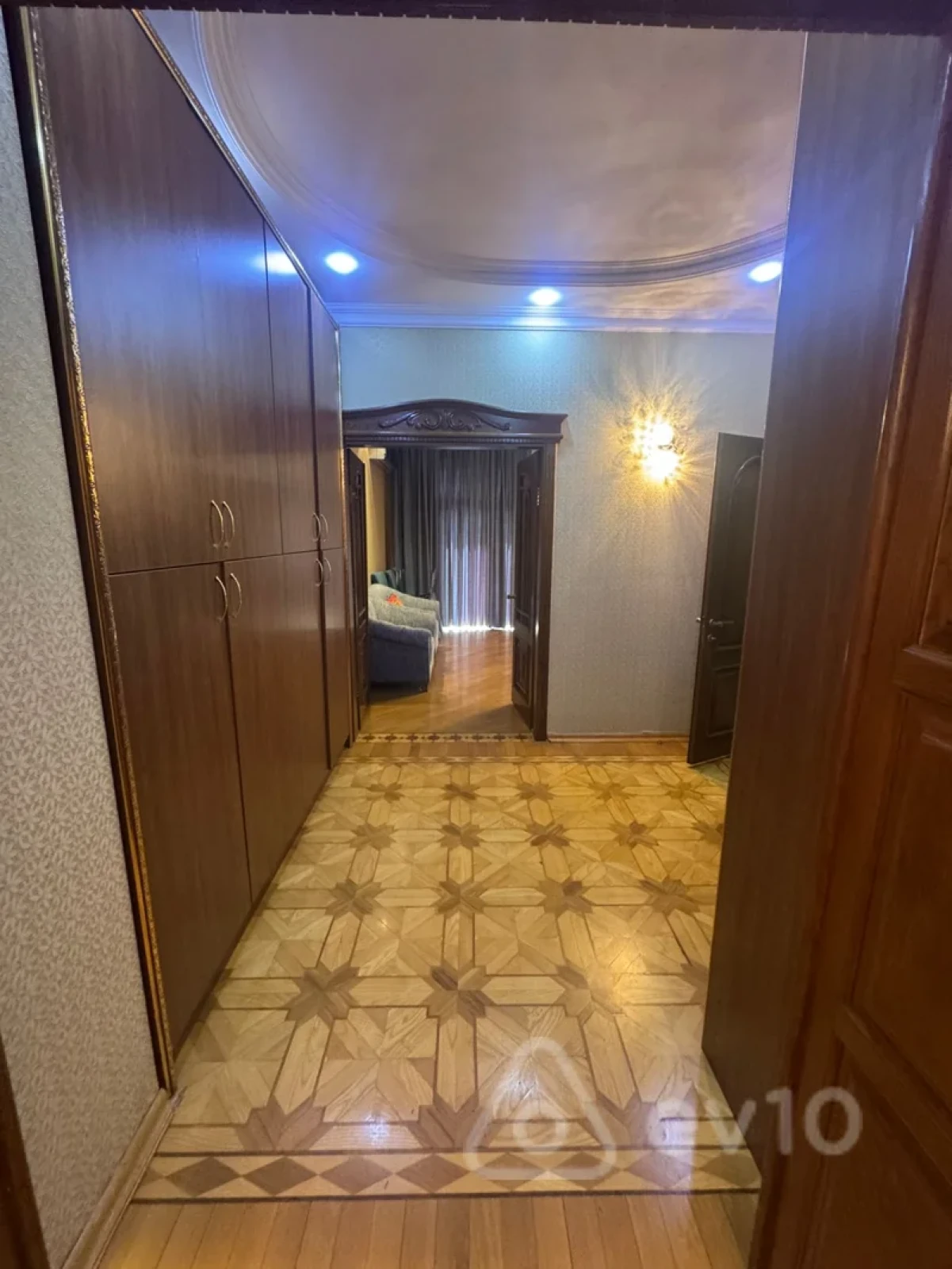 Satılır 3 otaqlı yeni tikili 171 m²