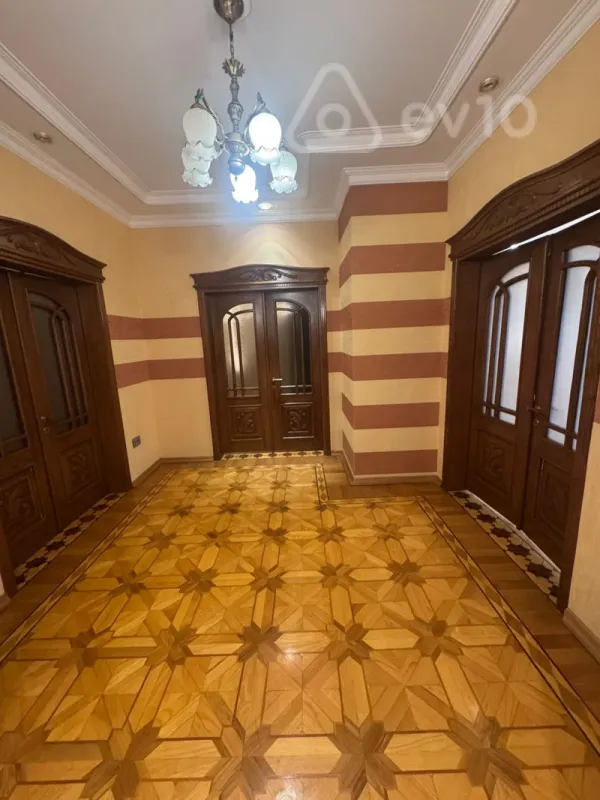 Satılır 3 otaqlı yeni tikili 171 m²