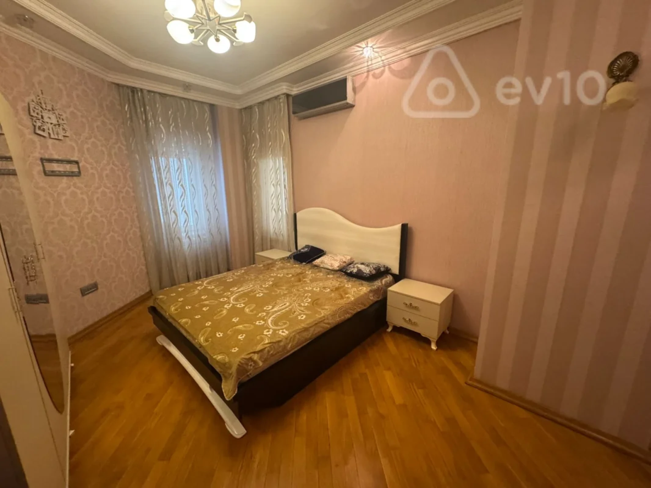 Satılır 3 otaqlı yeni tikili 171 m²