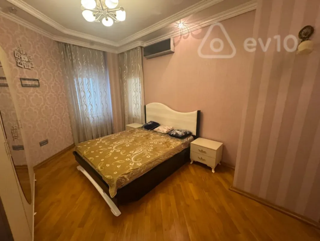 Satılır 3 otaqlı yeni tikili 171 m²