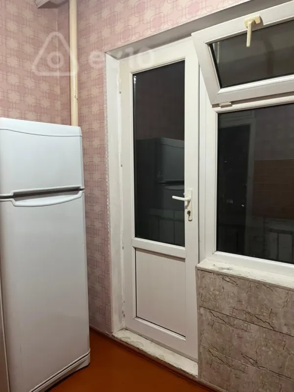 Kirayə verilir 1 otaqlı köhnə tikili 36 m²