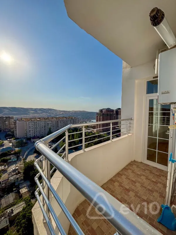 Satılır 2 otaqlı yeni tikili 90 m²