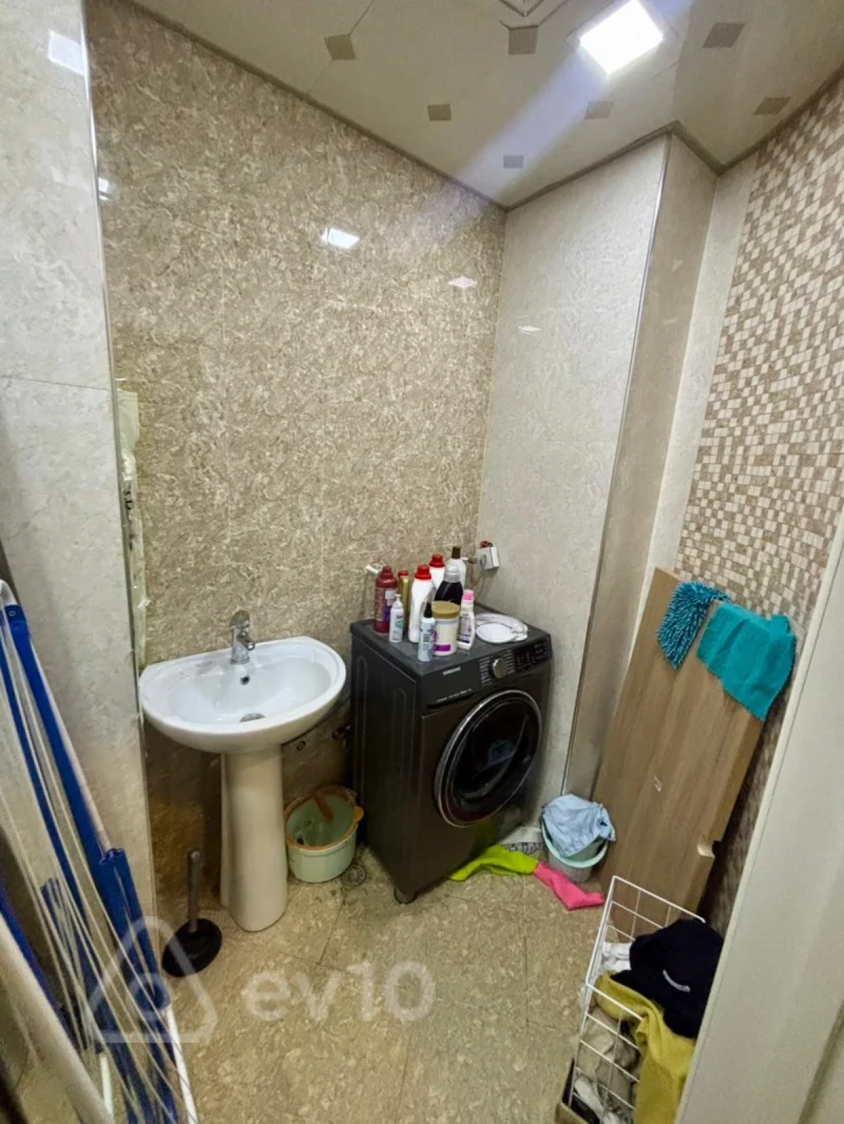 Satılır 2 otaqlı yeni tikili 90 m²