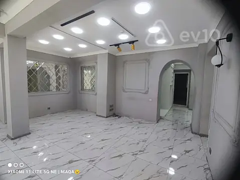 Kirayə verilir mənzil 130 m²