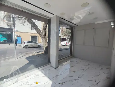 Kirayə verilir mənzil 130 m²