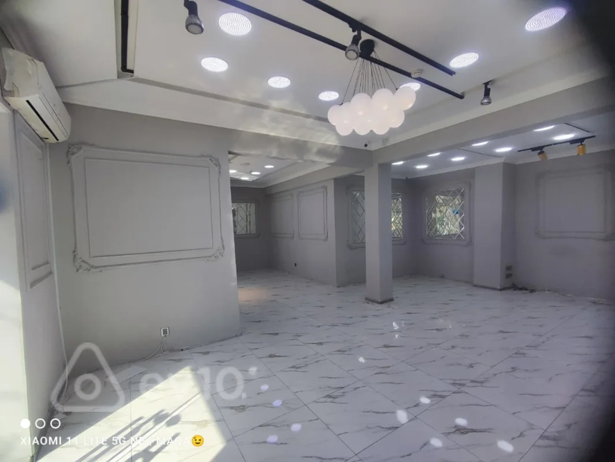 Kirayə verilir mənzil 130 m²