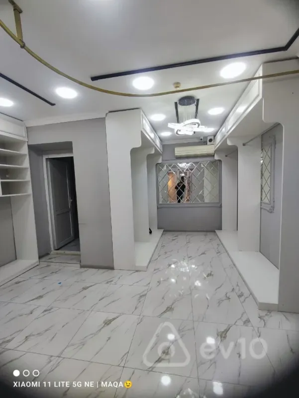 Kirayə verilir mənzil 130 m²