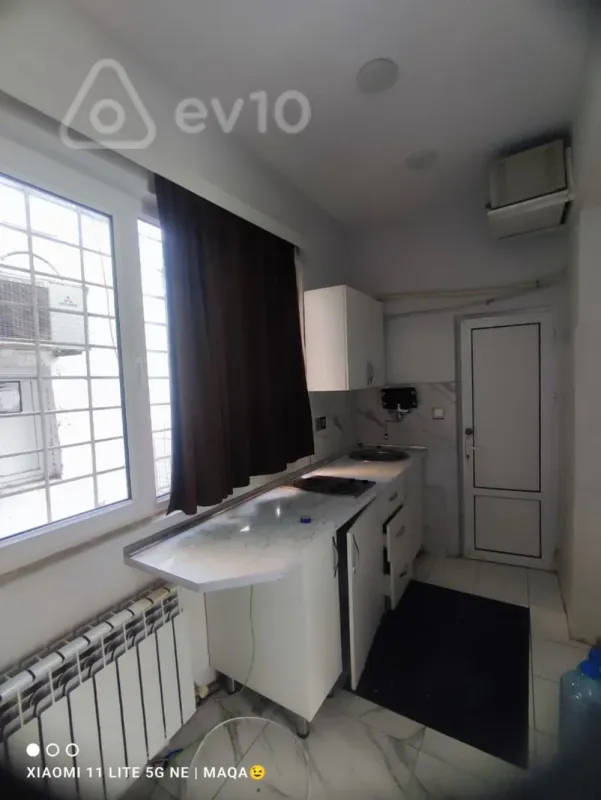 Kirayə verilir mənzil 130 m²