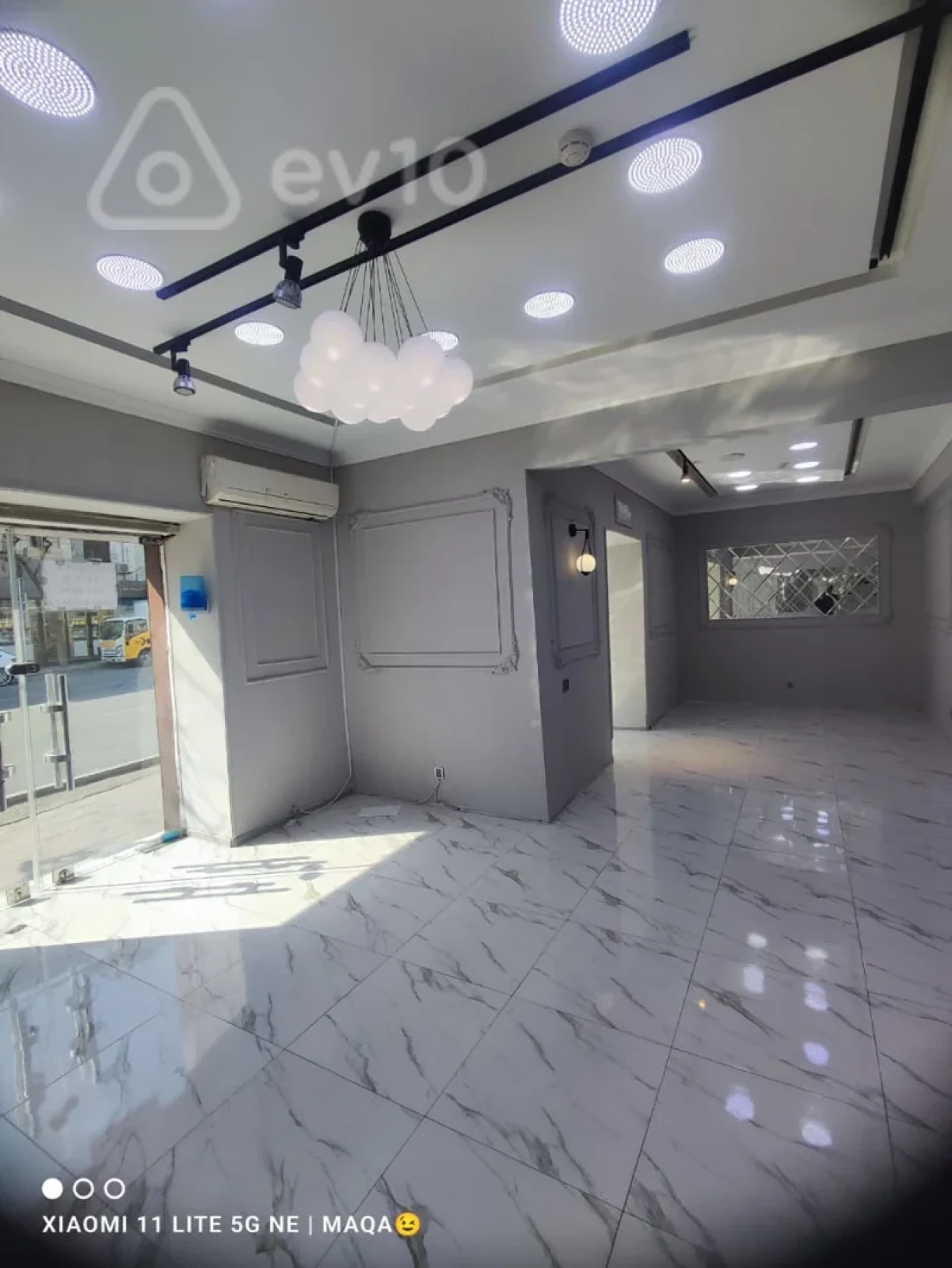 Kirayə verilir mənzil 130 m²