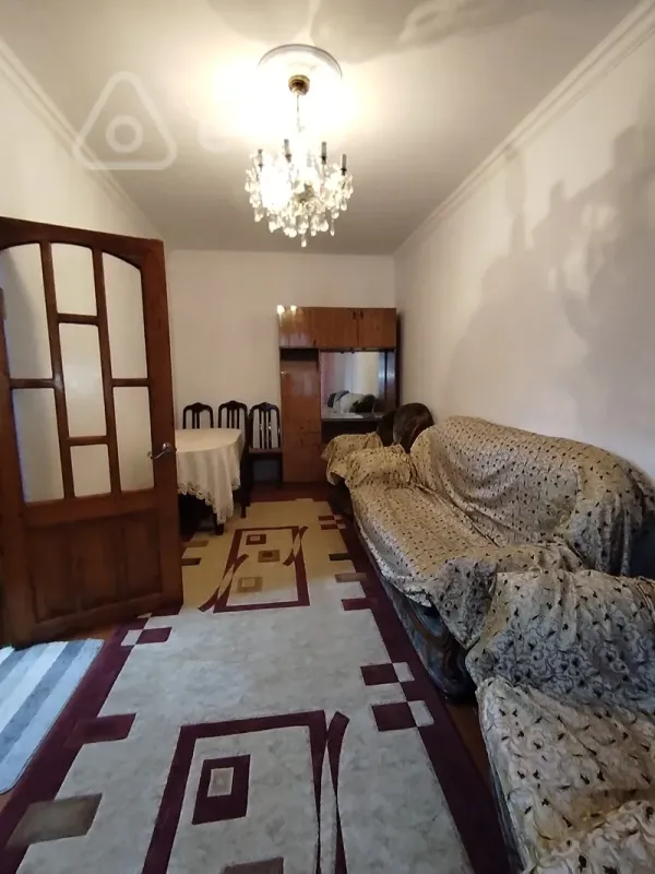 Kirayə verilir 2 otaqlı həyət evi 55 m²