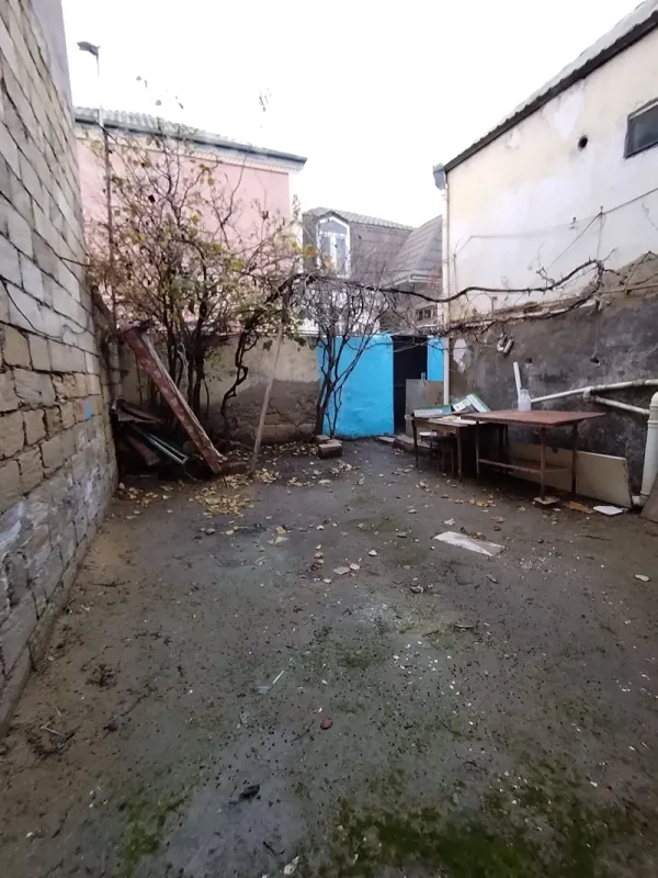 Kirayə verilir 2 otaqlı həyət evi 55 m²