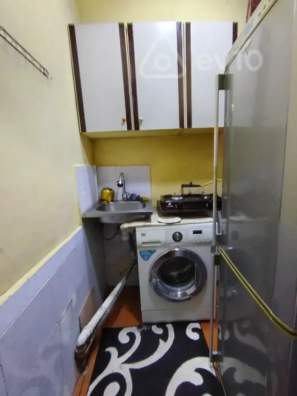 Kirayə verilir 2 otaqlı həyət evi 55 m²