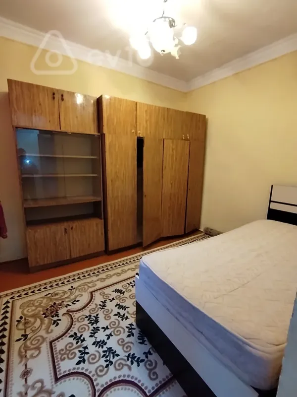 Kirayə verilir 2 otaqlı həyət evi 55 m²