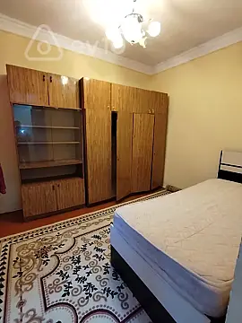 Kirayə verilir 2 otaqlı həyət evi 55 m²