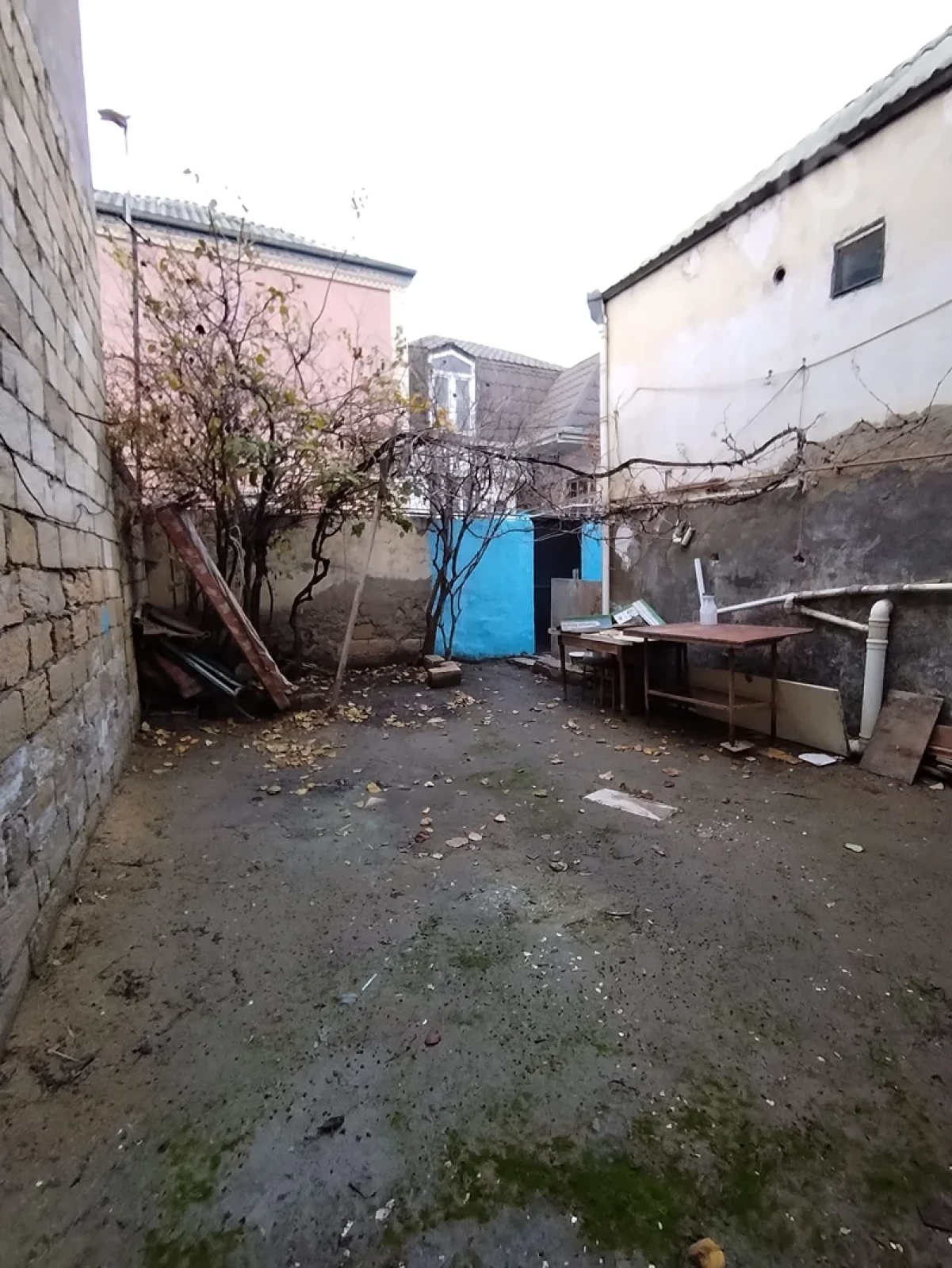 Kirayə verilir 2 otaqlı həyət evi 55 m²