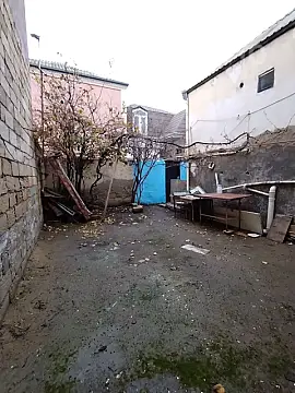 Kirayə verilir 2 otaqlı həyət evi 55 m²