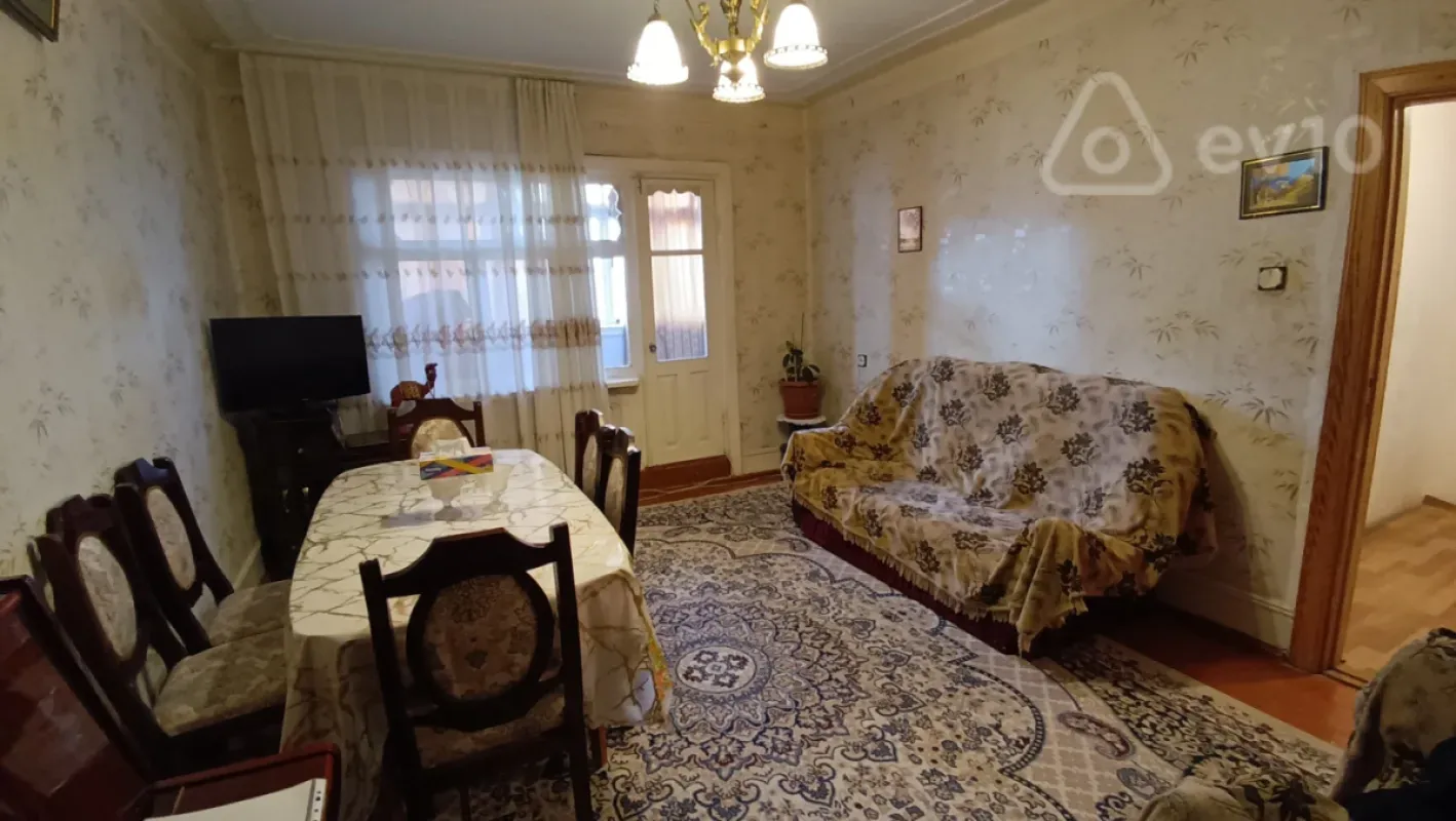 Kirayə verilir 2 otaqlı yeni tikili 55 m²