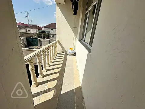 Satılır 4 otaqlı həyət evi 100 m²