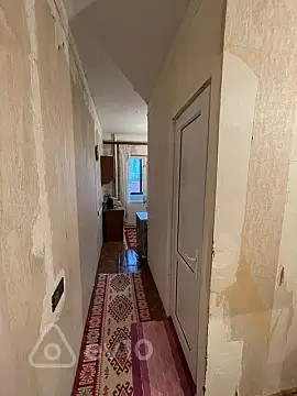 Satılır 1 otaqlı köhnə tikili 45 m²