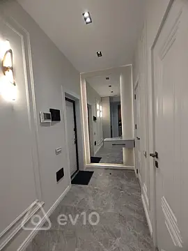 Satılır 2 otaqlı yeni tikili 80 m²