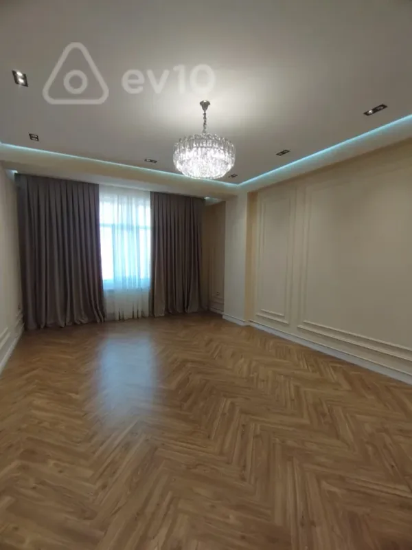 Satılır 2 otaqlı yeni tikili 80 m²