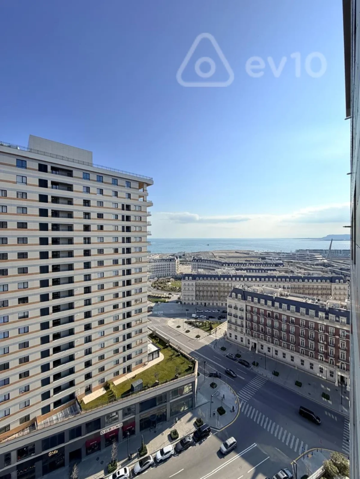 Kirayə verilir 4 otaqlı yeni tikili 250 m²