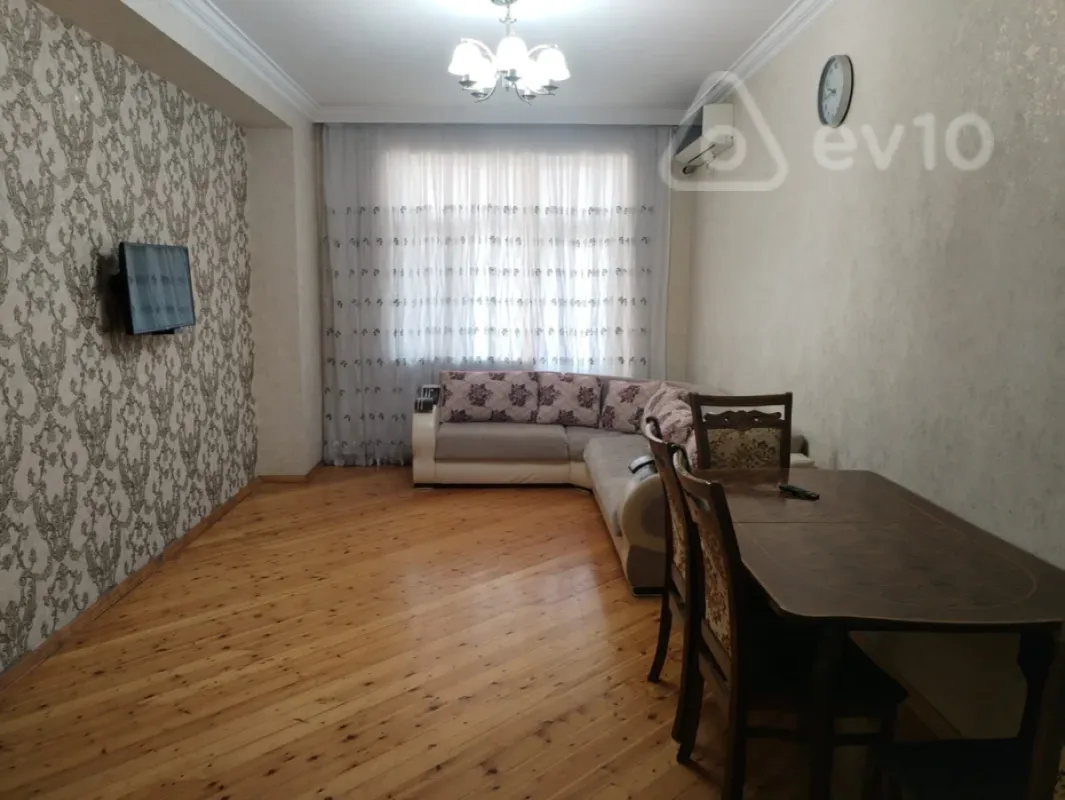 Kirayə verilir 3 otaqlı yeni tikili 85 m²
