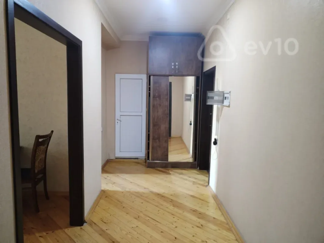 Kirayə verilir 3 otaqlı yeni tikili 85 m²