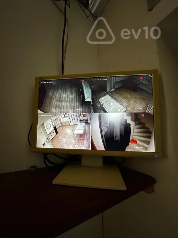 Kirayə verilir mənzil 115 m²