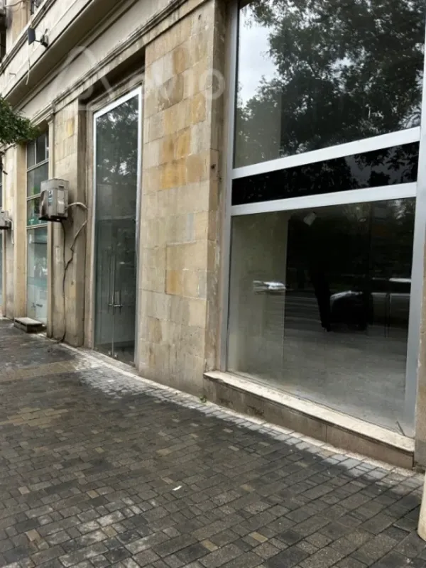 Kirayə verilir mənzil 115 m²