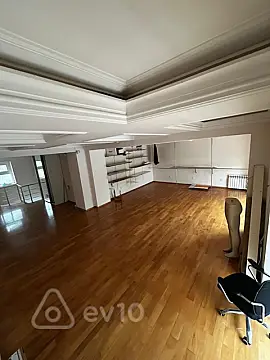 Kirayə verilir mənzil 115 m²