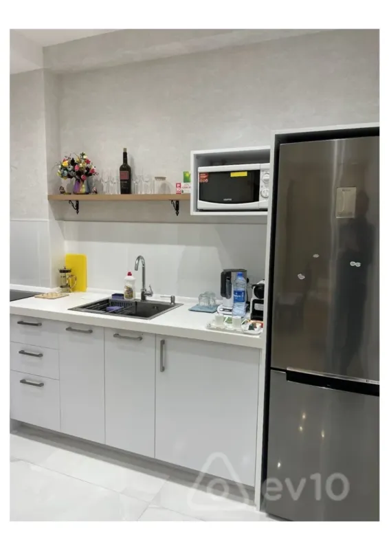 Kirayə verilir 2 otaqlı yeni tikili 70 m²