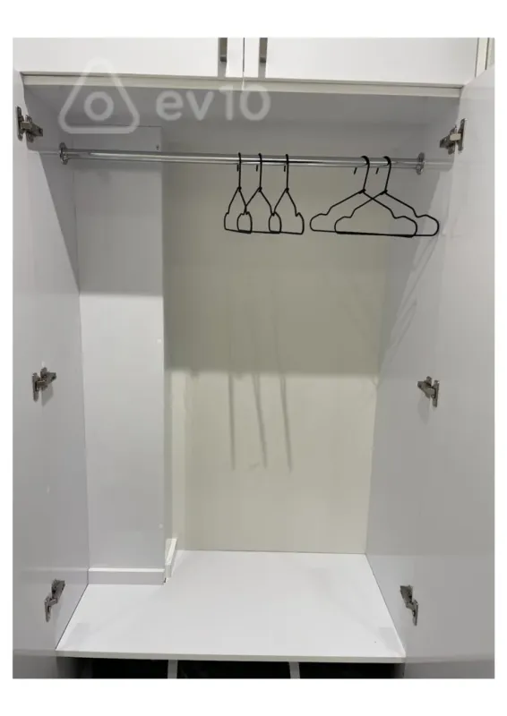 Kirayə verilir 2 otaqlı yeni tikili 70 m²