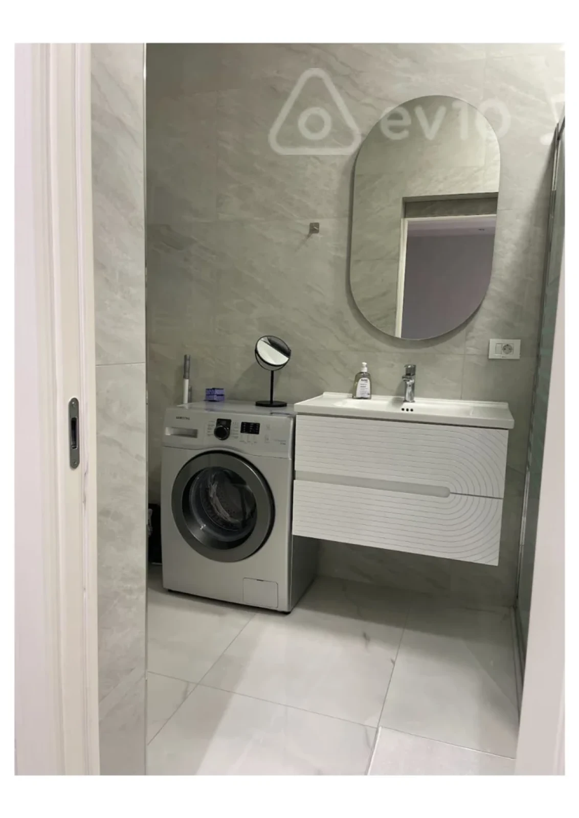 Kirayə verilir 2 otaqlı yeni tikili 70 m²