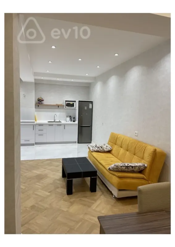 Kirayə verilir 2 otaqlı yeni tikili 70 m²