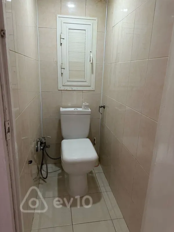 Kirayə verilir 2 otaqlı yeni tikili 70 m²
