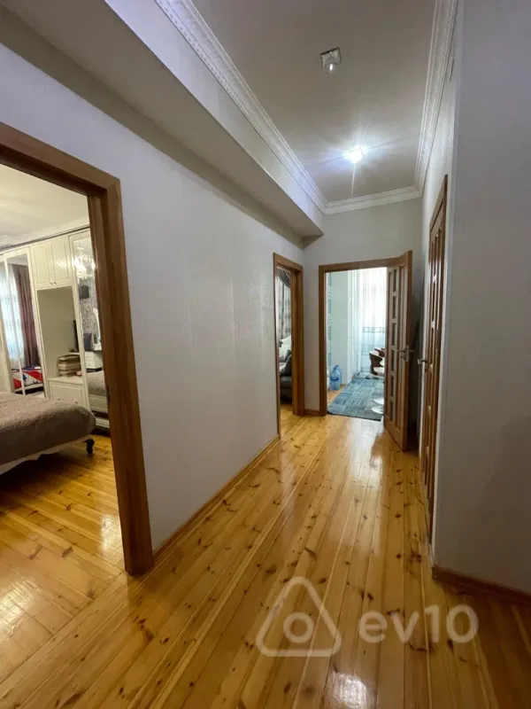 Satılır 2 otaqlı yeni tikili 84 m²