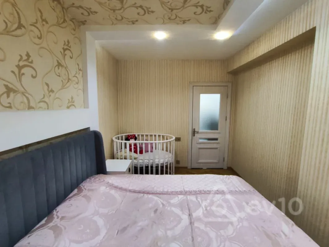 Satılır 2 otaqlı yeni tikili 70 m²