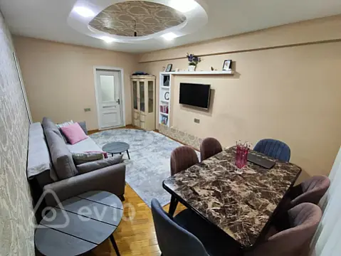 Satılır 2 otaqlı yeni tikili 70 m²