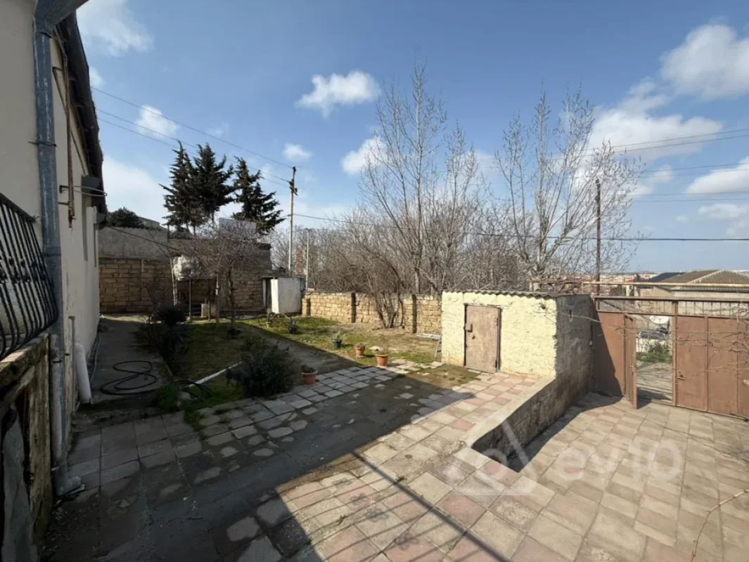 Satılır 4 otaqlı həyət evi 110 m²