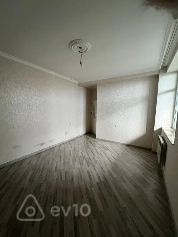 Satılır 3 otaqlı yeni tikili 78 m²