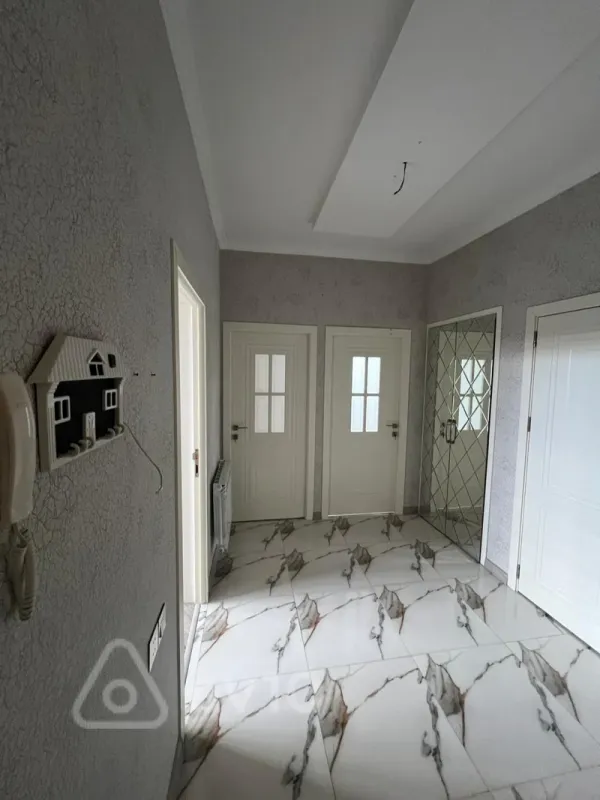 Satılır 3 otaqlı yeni tikili 78 m²